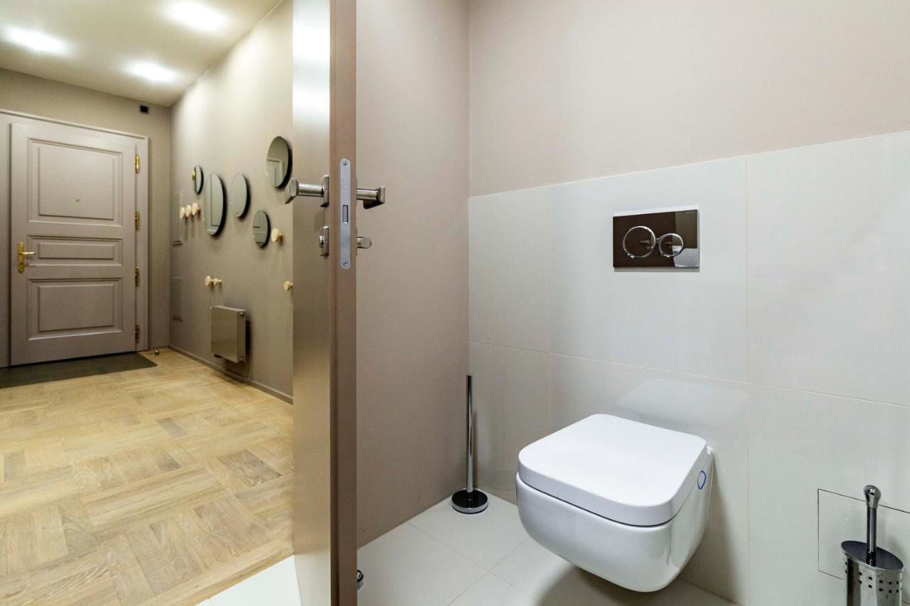 דירות New Luxury Apt With Ac&Parking In The Center Of פראג מראה חיצוני תמונה